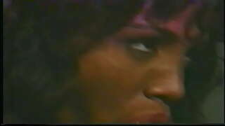 Боевик 90 х дар асосии андохт Синнамон Лав Кумиша Амадо Кира Rodriguez Шонна Линн