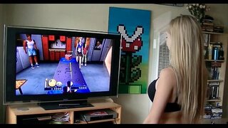 Bez hříchu ptáka vychutnával