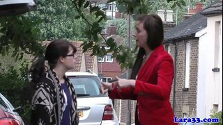 Saesneg aeddfed pickingup diniwed ysgol o